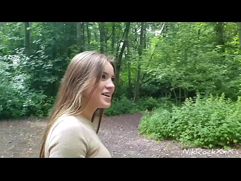 ❤️ Ek het vir Evelina voorgestel dat ons in 'n publieke plek naai! Sy het ja gesê. Toe genaai ek haar in die gat en kom in haar mond. Toe vis sy haarself. ❤❌ Porno fb op af.qizpornolar.ru ❌️
